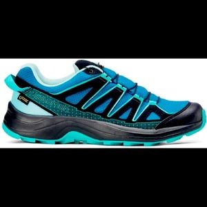 Salomon Goretex Trail Shoes- Womens size 8